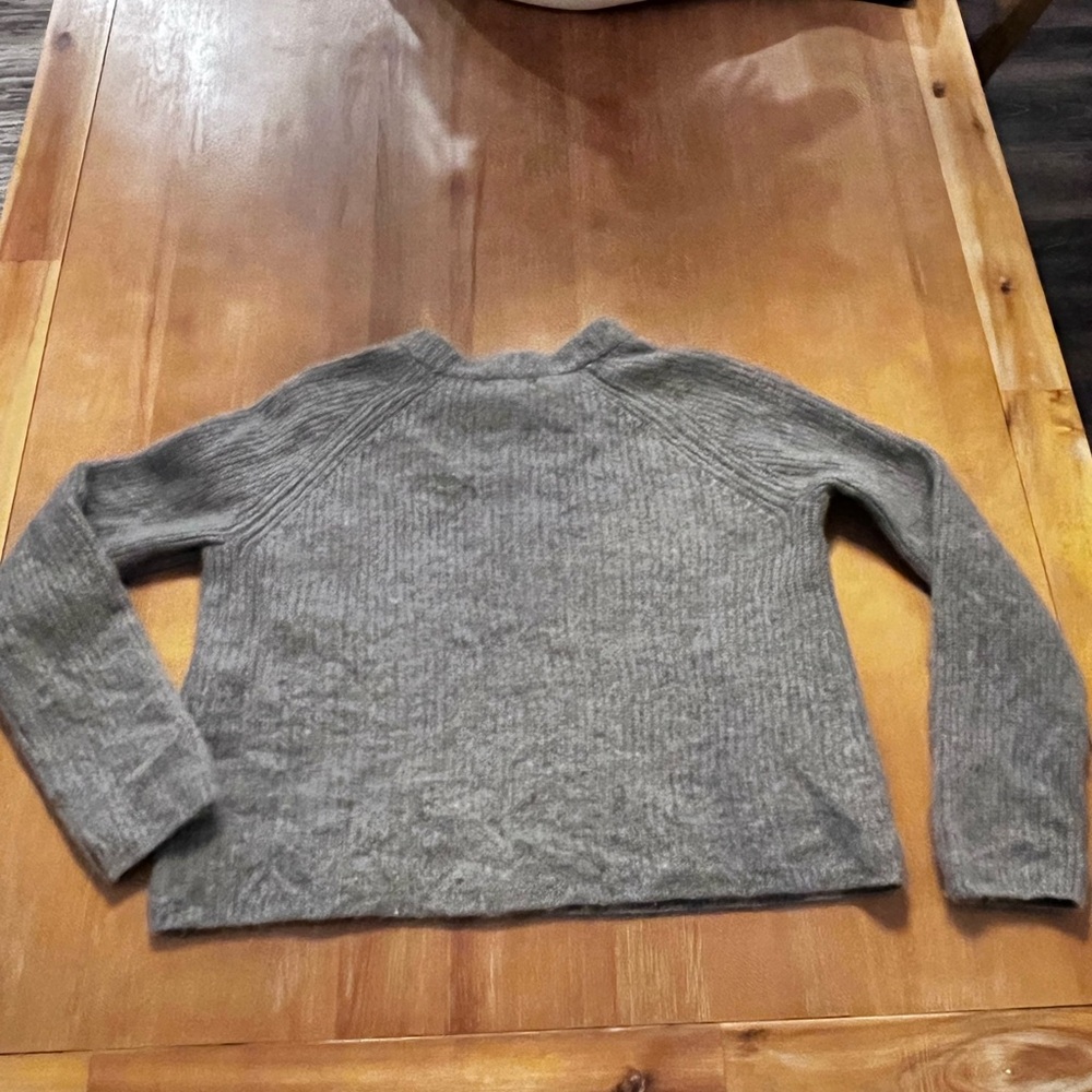 Quince 100% cashmere gray chunky knit cropped Raglan sleeve crewneck sweater L - Picture 3 of 9